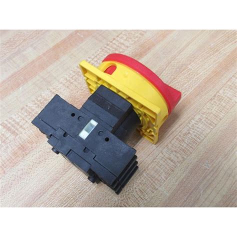 Eaton P1 32 Cutler Hammer Disconnect Switch P132 New No Box Mara