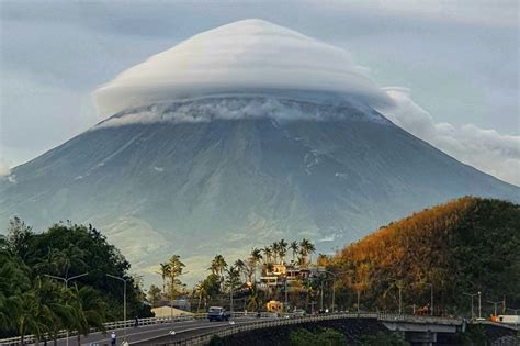 Mayon Volcano Status Raised To Alert Level Filipino News