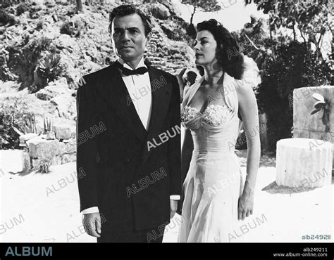 Ava Gardner Y James Mason En Pandora Y El HolandÉs Errante 1951