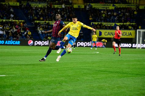 Fotos Del Partido Entre Las Palmas Y La Sd Huesca Im Genes