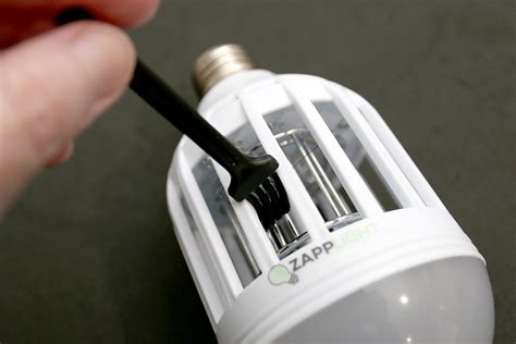 Zapplight Indoor Bug Zapper Light Bulb Review The Gadgeteer