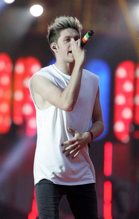 These Hot Pictures Of Niall Horan Will Have You Feeling The Luck Of The Irish Artofit