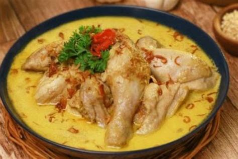 Resep Opor Ayam Kuning Santan Kara Yang Enak Cocok Dihidangkan Saat