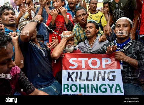 Kuala Lumpur Malaysia 25th Nov 2016 About 500 Hundred Of Rohingya