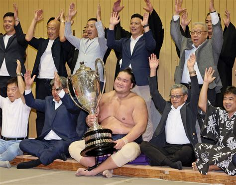 照富10度目優勝、決定戦制す 休場明けで12勝3敗｜あなたの静岡新聞