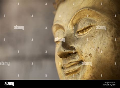 Buddha Statue Face Close Up Stock Photo Alamy