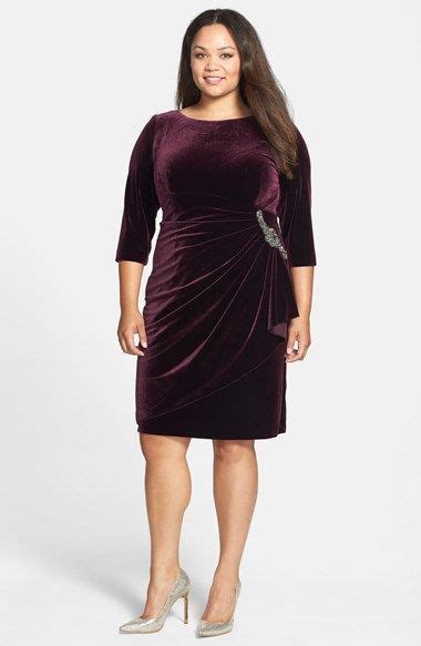 Fabulous Collection Of Holiday Velvet Dresses Design Ideas For Women