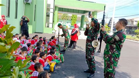 Berkunjung Ke Kodim 0817 Kota Gresik Belajar Yel Yel Dan Pertama