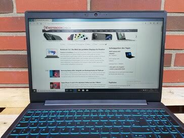 Review Del Port Til Lenovo Ideapad L Para Juegos Stiff Clickpad