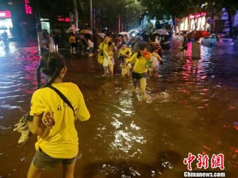 北方强降雨致10省289人死亡失踪 其中河北240人 手机新浪网