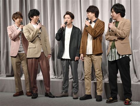 Popular Japanese boy band Arashi to suspend activities at end of 2020