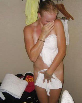 Caught Naked Part Porn Pictures XXX Photos Sex Images PICTOA