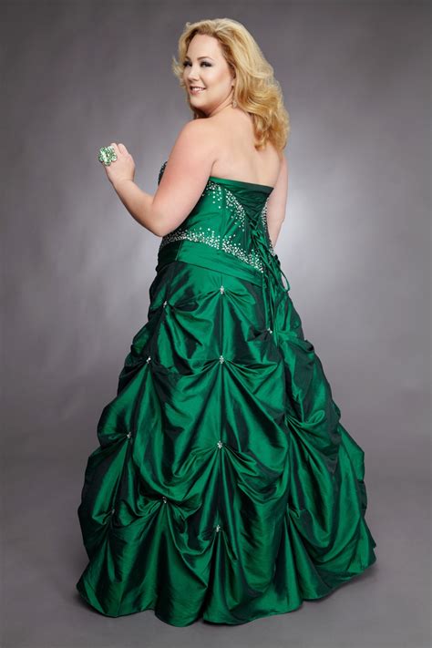 WhiteAzalea Ball Gowns Tips For Plus Size Ball Gowns