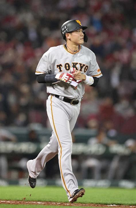 巨人・坂本勇人 開幕20打席連続ノーヒットに スタメン落ち、9回代打で今季初の四球選ぶも― スポニチ Sponichi Annex 野球