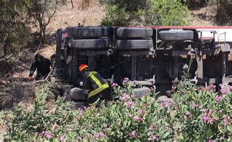 Camion Finisce Fuori Strada Sulla Statale 194 Paura Sulla Modica Pozzallo