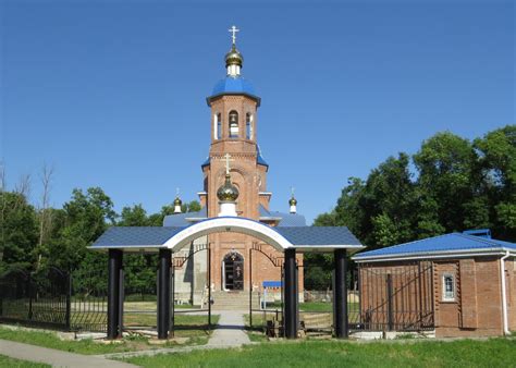 Зерноград (Зерноградский район). Церковь Введения во храм Пресвятой ...