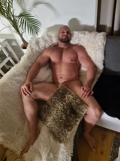 Just Chillin Nudes Gaymersgonewild NUDE PICS ORG