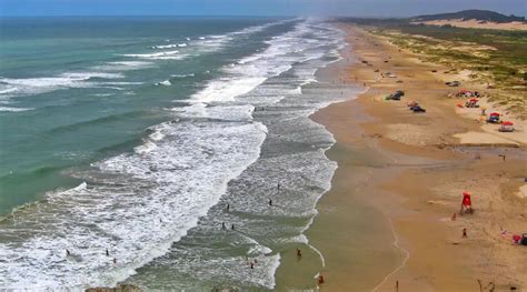 Conheça a Praia do Cassino Mais de 250 km de extensão