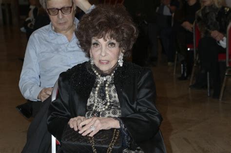 Gina Lollobrigida Mort De L Actrice De Fanfan La Tulipe Ans Les