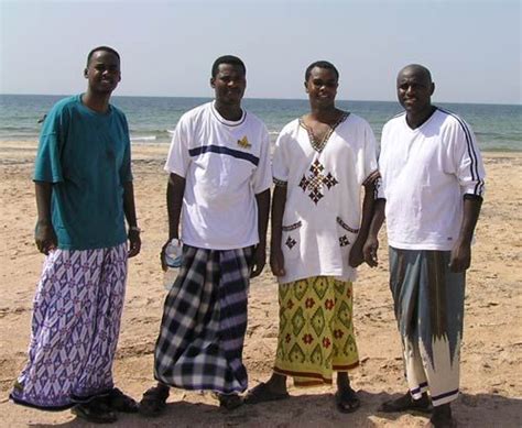 Men in skirts | Somali clothing, Man skirt, Men wearing skirts