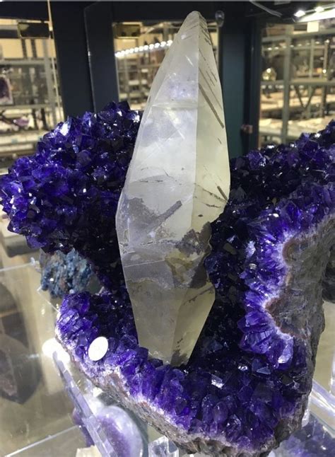 Pin By Nelly On Cuarzosminerales Crystals Minerals And Gemstones