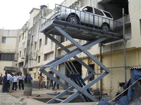 Garage Scissors Type Car Lift At Rs 500000 Car Lift And Elevator In