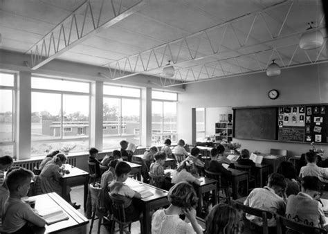 Temple Hill School, Dartford, Kent: classroom | RIBA pix