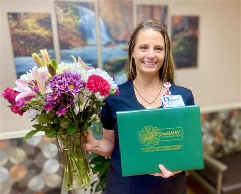 Candius Cummins Rn Honored With Daisy Award Methodist Medical Center