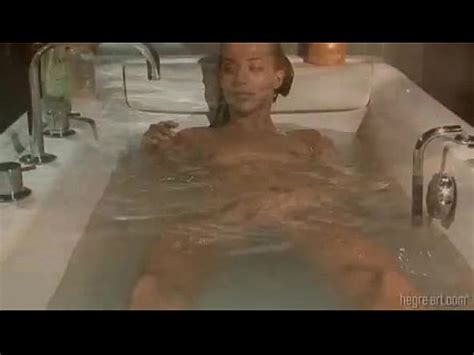 ESKY SEX XXX CZ SK Dominika S Obrovskejma Pyskama XNXX