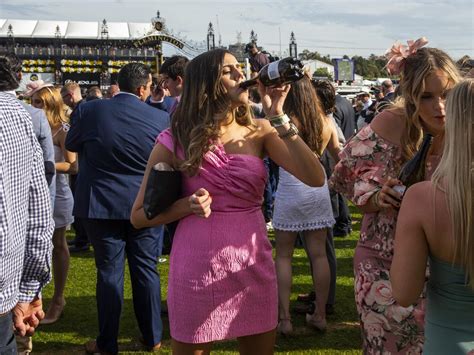 Melbourne Cup 2019 Washup Drunk Racegoers Best Photos Daily Telegraph