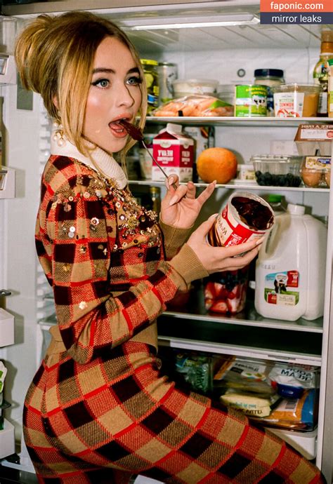 Sabrina Carpenter Aka Sabrinacarpenter Nude Leaks OnlyFans Photo 44 Faponic