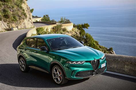 First Drive Alfa Romeo Tonale Phev 2022 Review Grr