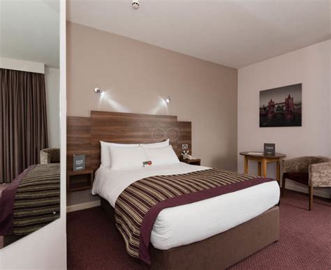 JURYS INN LONDON CROYDON $51 ($̶8̶6̶) - Updated 2019 Prices & Hotel ...