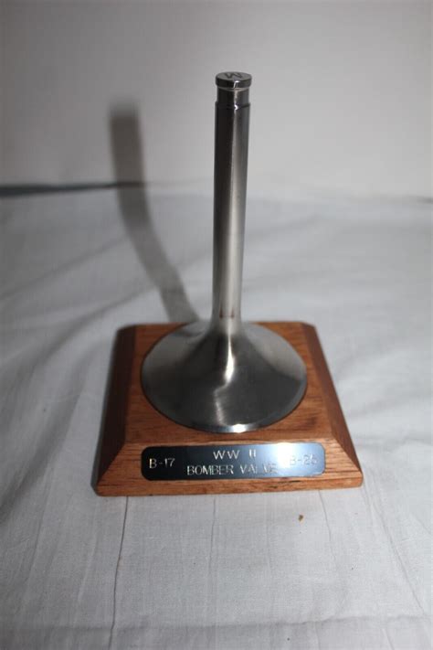 Ww2 Pratt And Whitney Radial Engine Valve For Display Souvenir Trophy