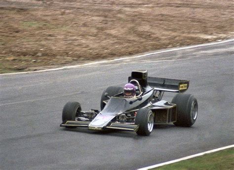 Bob Evans Lotus 77 Approaches Druids At The 1976 Race Of Champions