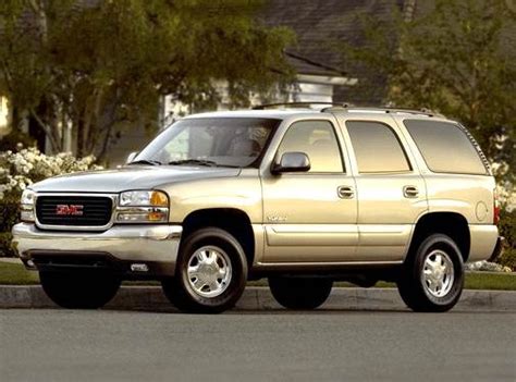 2003 GMC Yukon Price, Value, Depreciation & Reviews | Kelley Blue Book