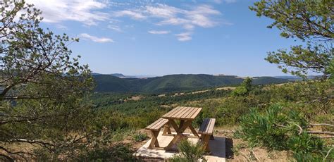 Aire De Pique Nique La Novis S V Rac D Aveyron Turismo En Aveyron