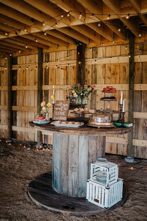 Rustic farm wedding ideas - Equally Wed, modern LGBTQ+ weddings + LGBTQ-inclusive wedding pros