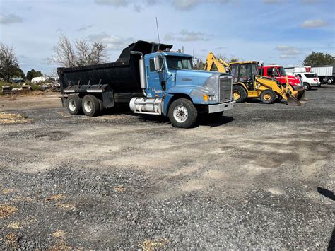 1992 Freightliner FLD120 Dump Truck - CAA Heavy Equipment