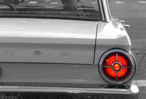 Car Safety Tips: Why You Need to Brake With Your Left Foot - Thrillist