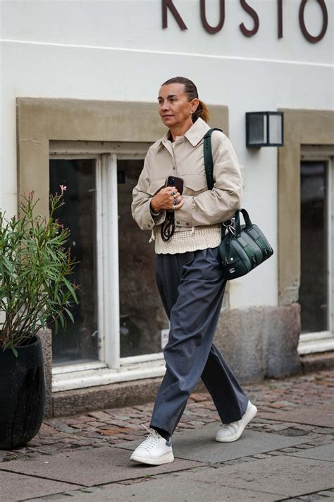 Λευκά sneakers: Όλα τα σχέδια που θα είναι trendy το χειμώνα 2023 ...
