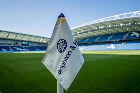 Foot Une enquête ouverte après des chants homophobes lors de Brighton