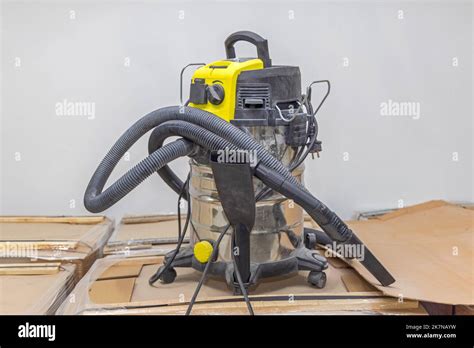 Large Industrial Vacuum Cleaner Hoover In Work Shop Stock Photo Alamy