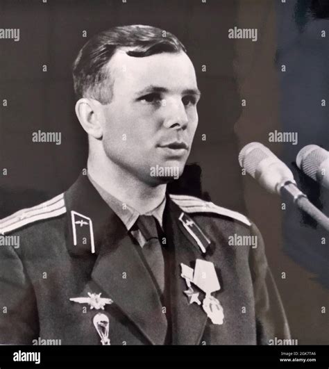 Yuri gagarin pilot Fotos und Bildmaterial in hoher Auflösung Alamy