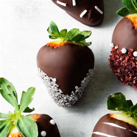 Chocolate Covered Strawberries Pass Me Some Tasty