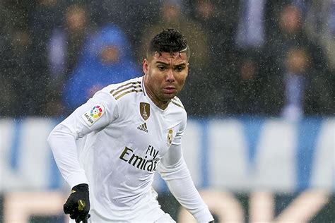 Casemiro is one yellow card away from suspension - Managing Madrid