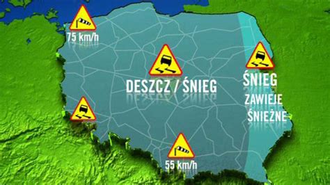 Złe warunki na drogach Deszcz śnieg i wiatr TVN Meteo