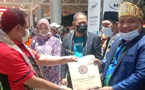 Siap Tampil Trengginas Atlet Renang Peparnas Papua Adakan Latihan Di