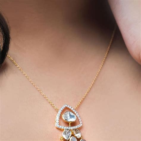 Tyaani Fine Jewellery On Instagram This Dainty Unnati Pendant Creates