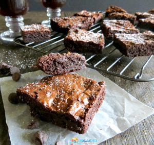 Fudgy Flourless Brownies The Rebel Chick